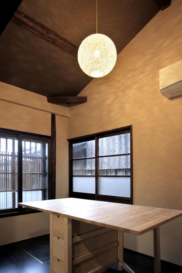 Kiyomizuan: Traditional Kyoto Machiya with Modern Renovations Exterior photo