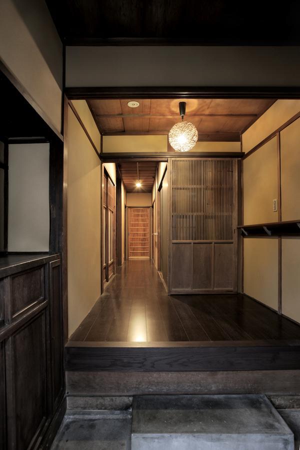 Kiyomizuan: Traditional Kyoto Machiya with Modern Renovations Exterior photo